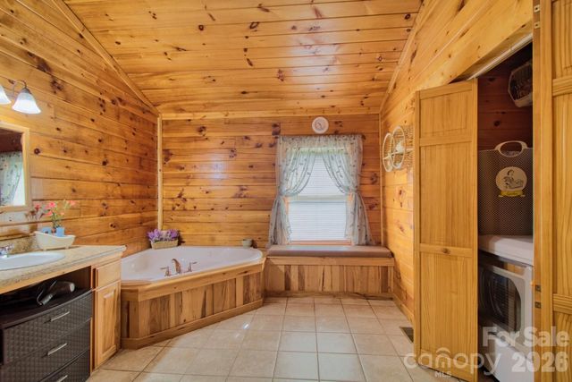239 Hearthstone Drive, Union Mills, NC 28167