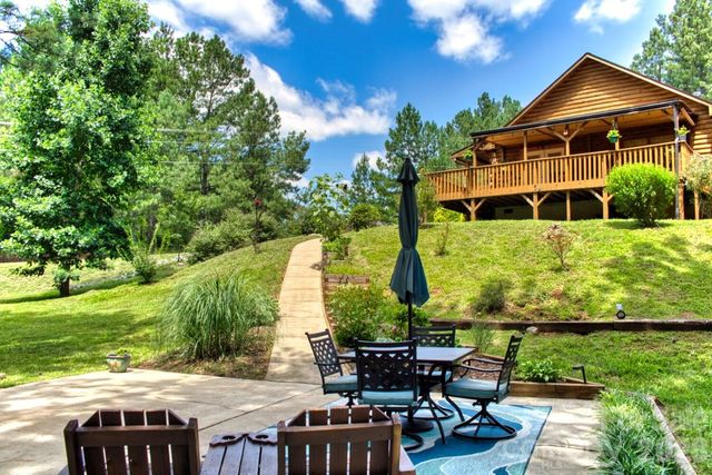 239 Hearthstone Drive, Union Mills, NC 28167