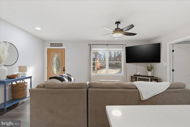 527 DILLON DR, Lusby, MD 20657