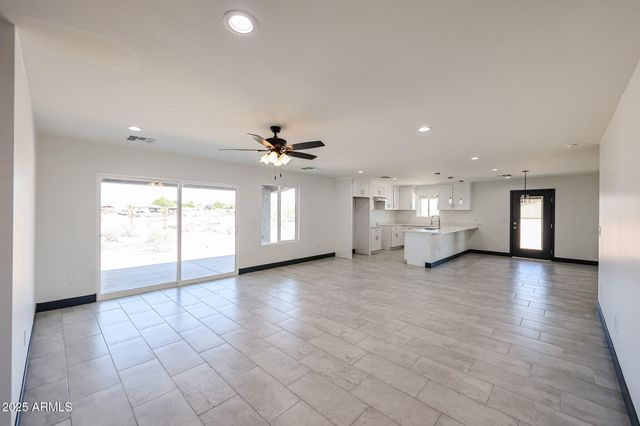 8328 S 351ST Lane, Tonopah, AZ 85354