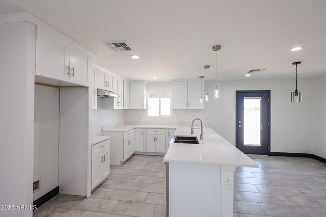 8328 S 351ST Lane, Tonopah, AZ 85354