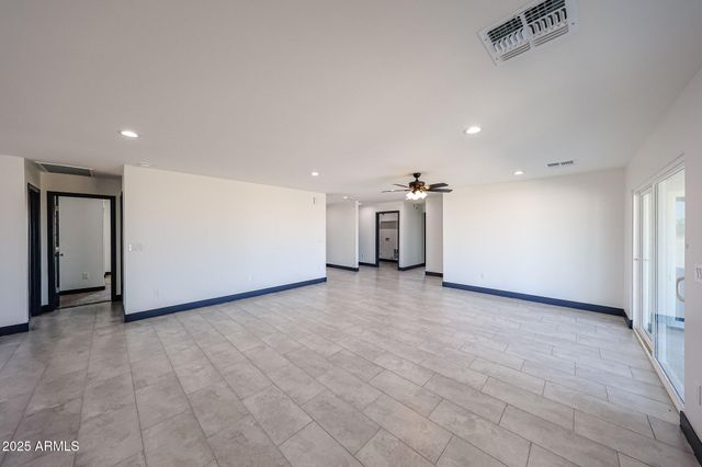 8328 S 351ST Lane, Tonopah, AZ 85354