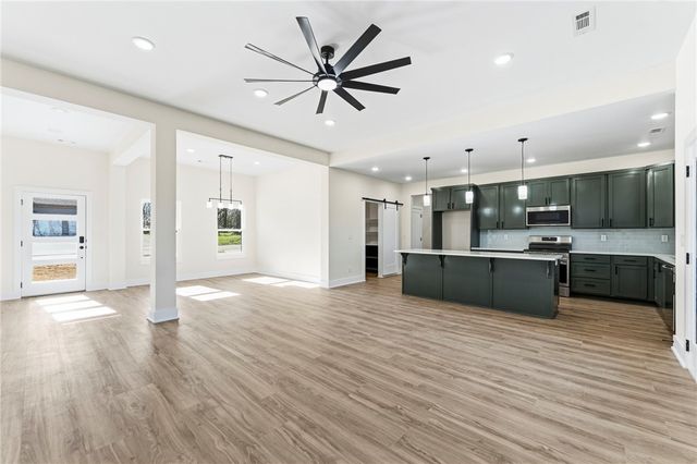 23 Rockingham Drive, Bella Vista, AR 72715