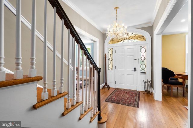 305 COLLEGE PL, Frederick, MD 21701