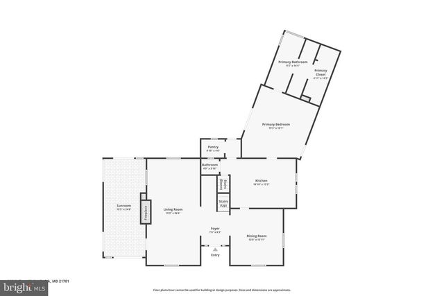 305 COLLEGE PL, Frederick, MD 21701