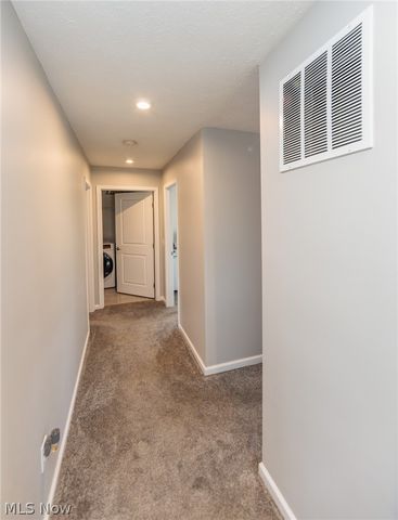 6215 Hooper Drive, Medina, OH 44256
