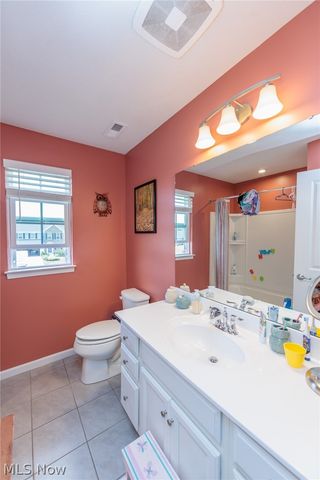6215 Hooper Drive, Medina, OH 44256