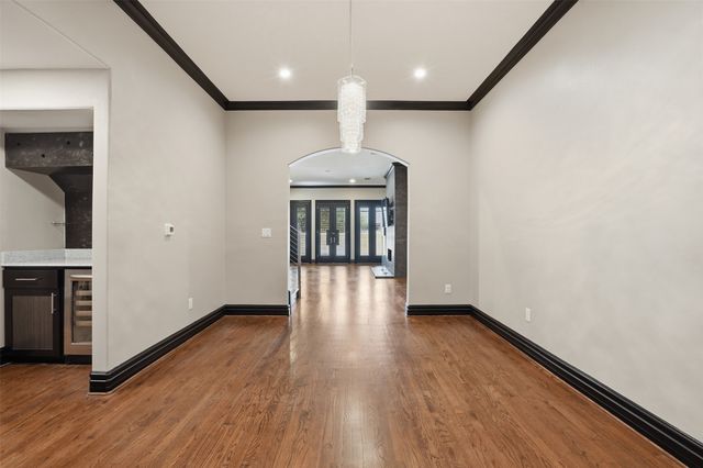 2613 Museum Way, Fort Worth, TX 76107