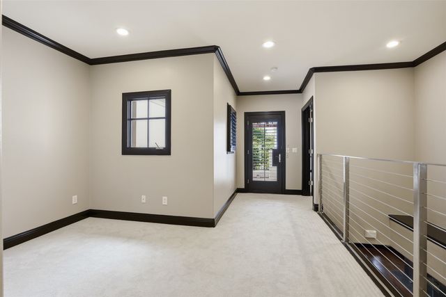2613 Museum Way, Fort Worth, TX 76107