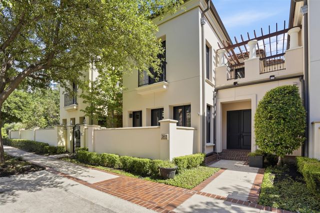 2613 Museum Way, Fort Worth, TX 76107