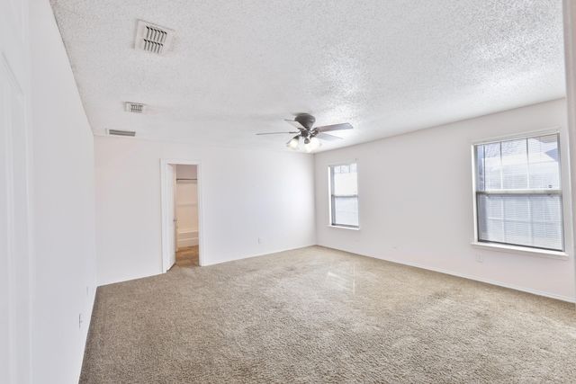 6533 86th Street, Lubbock, TX 79424