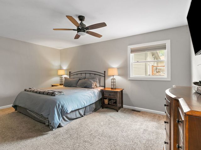 715 Monterrey Terrace, Mchenry, IL 60050