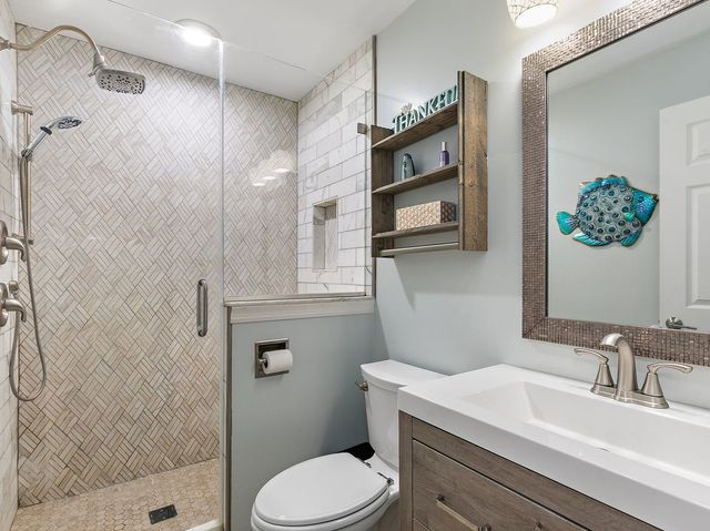 715 Monterrey Terrace, Mchenry, IL 60050
