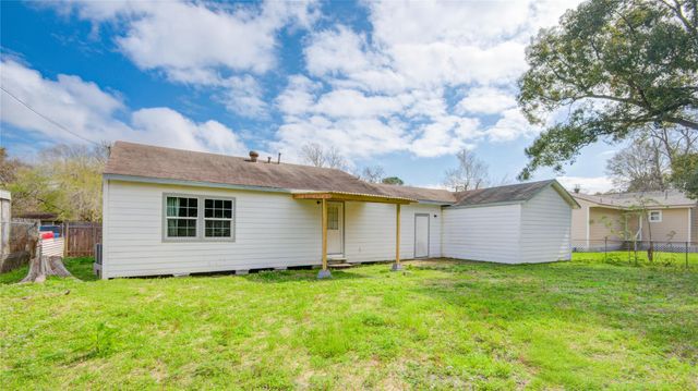 710 Roosevelt Street, La Marque, TX 77568