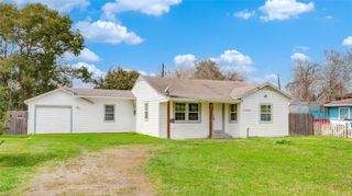 710 Roosevelt Street, La Marque, TX 77568