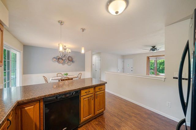 1205 MANITOWOC ROAD, Menasha, WI 54952