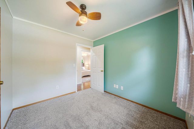 1205 MANITOWOC ROAD, Menasha, WI 54952