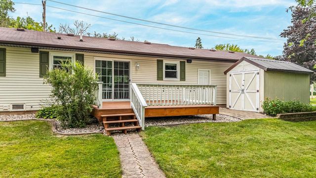 1205 MANITOWOC ROAD, Menasha, WI 54952