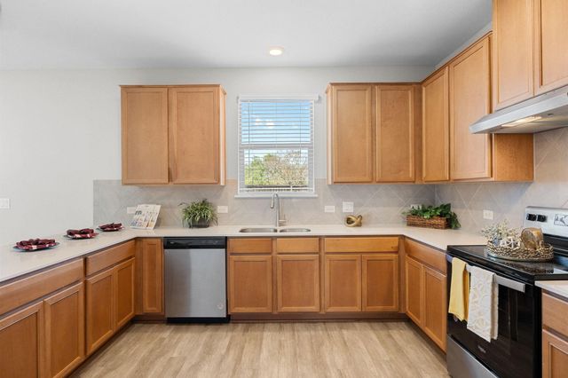 6312 Wagon Spring ST, Del Valle, TX 78617