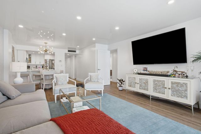 3580 S Ocean Boulevard 7F, South Palm Beach, FL 33480