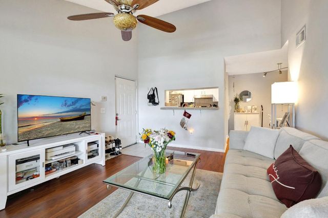 1739 Village Boulevard 306, West Palm Beach, FL 33409