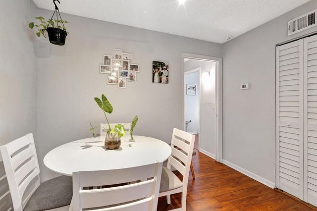 1739 Village Boulevard 306, West Palm Beach, FL 33409