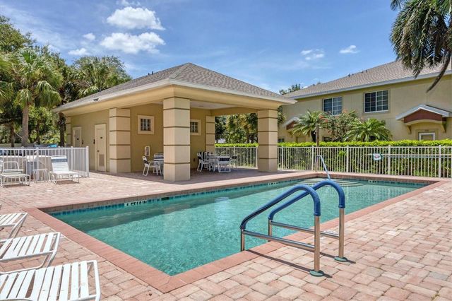 3603 45TH TERRACE W 101, Bradenton, FL 34210