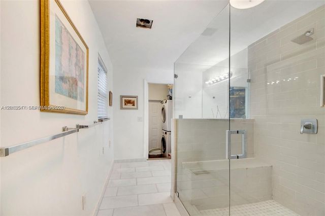 45 NW 93rd St 45, Miami Shores, FL 33150