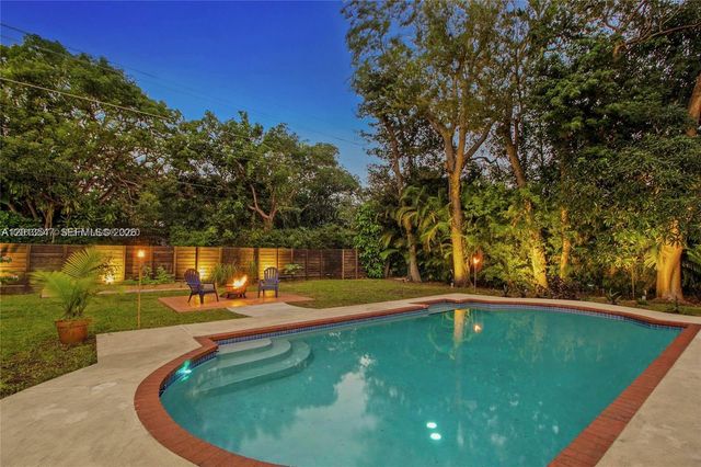 45 NW 93rd St 45, Miami Shores, FL 33150