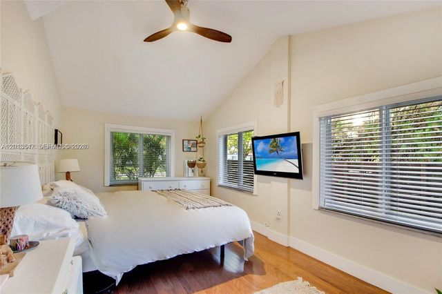 45 NW 93rd St 45, Miami Shores, FL 33150