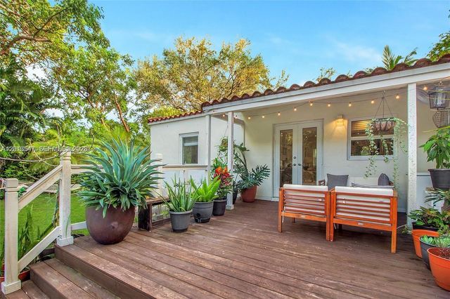 45 NW 93rd St 45, Miami Shores, FL 33150