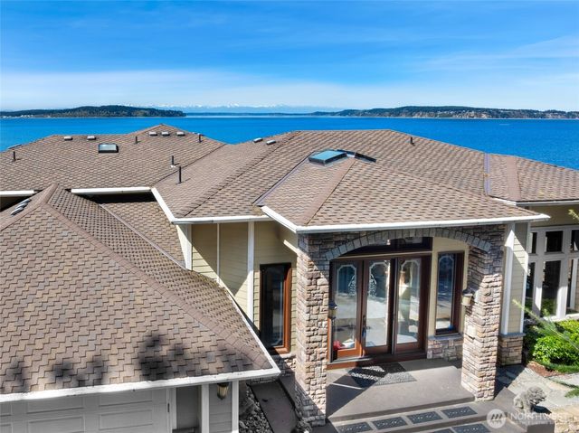 2318 Sunnyside Heights Drive, Steilacoom, WA 98388