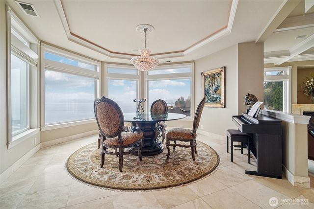2318 Sunnyside Heights Drive, Steilacoom, WA 98388