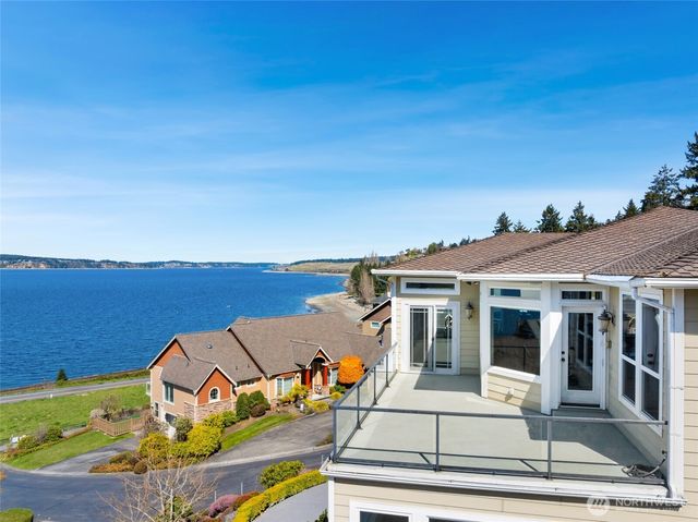 2318 Sunnyside Heights Drive, Steilacoom, WA 98388