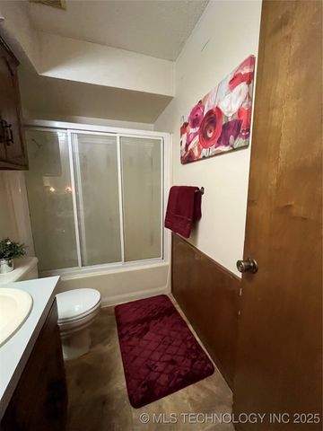 513 Meadowlark Lane, Durant, OK 74701