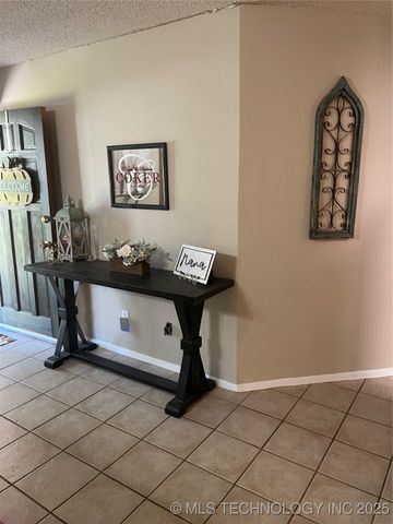 513 Meadowlark Lane, Durant, OK 74701