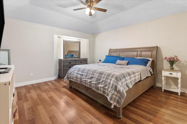 12926 Grovemill Drive, Houston, TX 77045