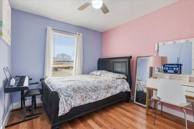 12926 Grovemill Drive, Houston, TX 77045