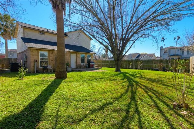 12926 Grovemill Drive, Houston, TX 77045