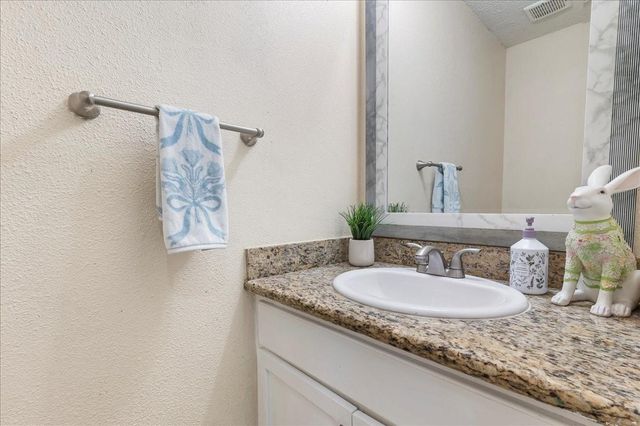 12926 Grovemill Drive, Houston, TX 77045