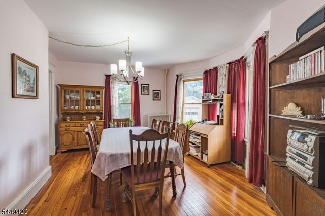 37 W High St, Bound Brook Boro, NJ 08805