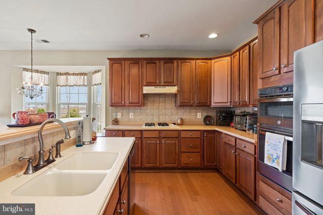 16441 SPARKLING BROOK LOOP, Dumfries, VA 22025