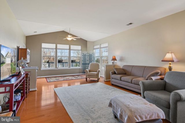 16441 SPARKLING BROOK LOOP, Dumfries, VA 22025