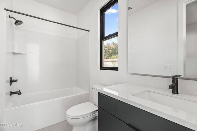 1538 W Wagon Wheel Drive, Phoenix, AZ 85021