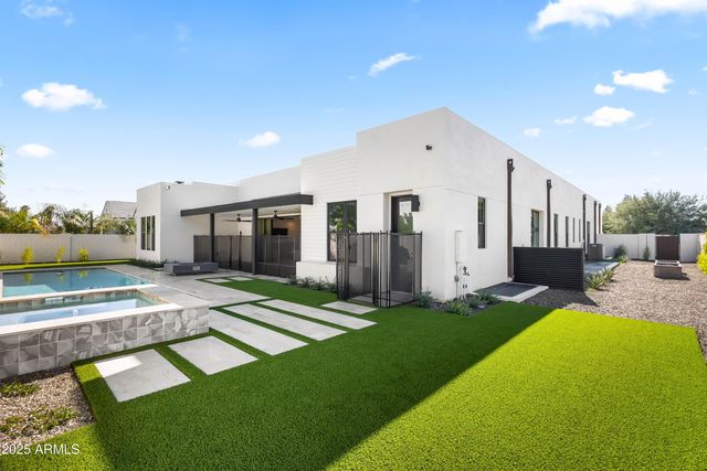 1538 W Wagon Wheel Drive, Phoenix, AZ 85021