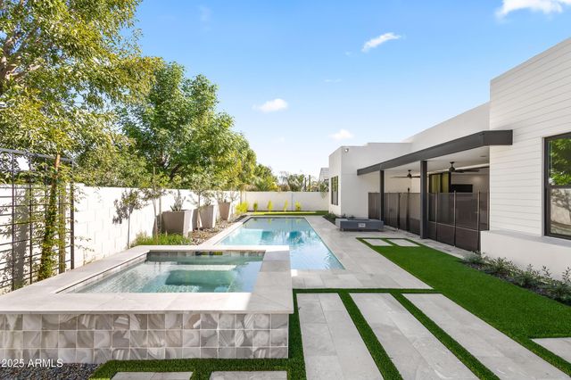 1538 W Wagon Wheel Drive, Phoenix, AZ 85021