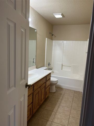 606 Linda Drive, Joshua, TX 76058