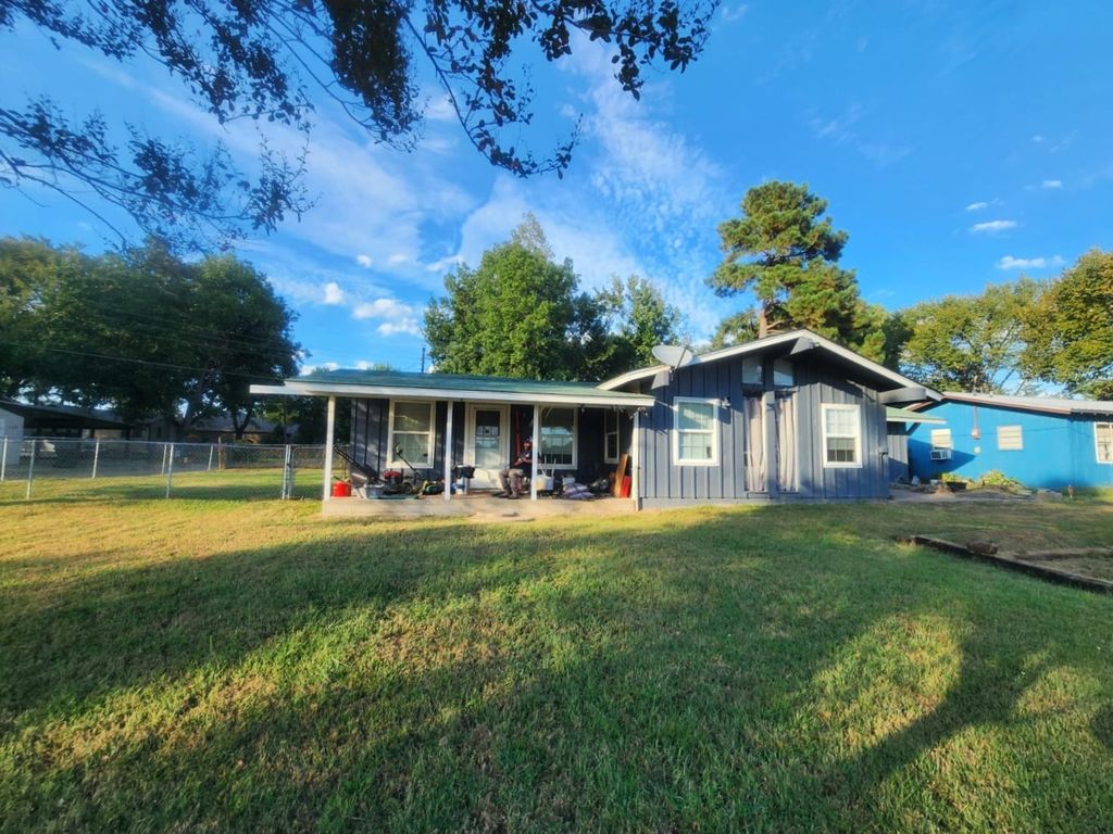 108110 Dolly Drive, Mabank, TX 75156