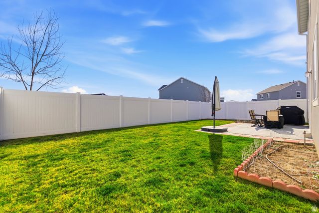 1543 W PARKVIEW DR, Syracuse, UT 84075