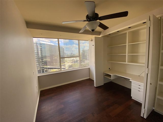 14 Greenway Plaza 13R, Houston, TX 77046